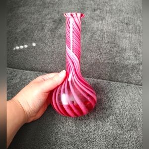 Vintage Cranberry Swirl 7 inch blown glass bud vase - Possibly Fenton